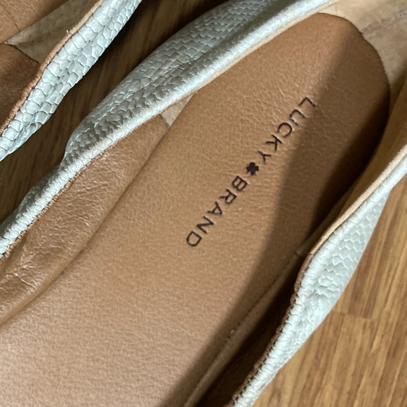 Lucky Brand Flats 11M - Picture 9 of 9